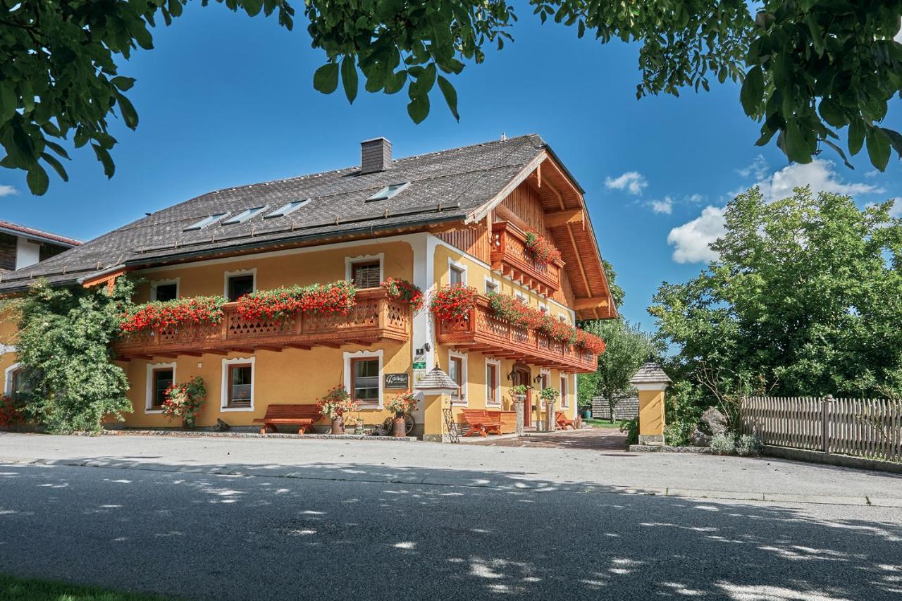Girlinggut Schlafen Starten Salzburg Elixhausen Eksteriør bilde